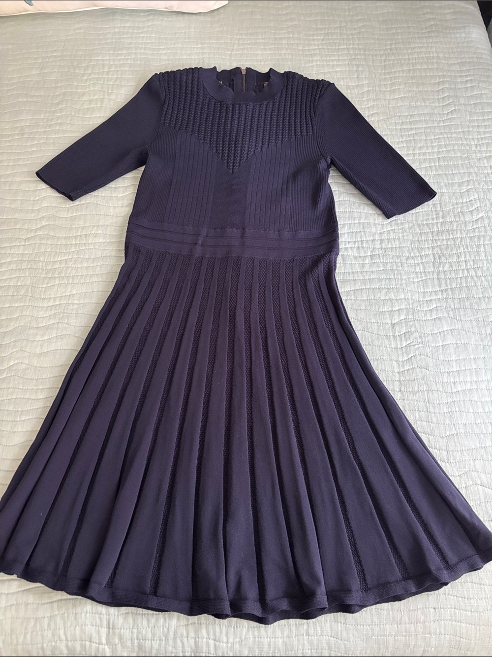 Ted Baker London Classic Navy Knit Pleated Women’s Dress Size 3